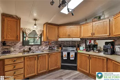 8701 Evergreen Circle, Upper Macungie Township, PA 18031 - Photo 17