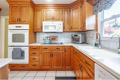 2370 Pewter Drive, Lower Macungie Township, PA 18062 - Photo 11