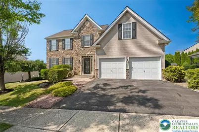 2305 Aberdeen Way, Lower Macungie Township, PA 18062 - Photo 3