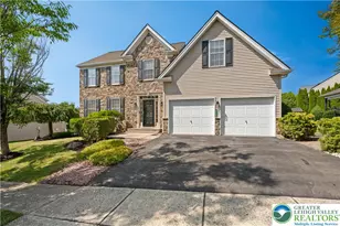 2305 Aberdeen Way, Lower Macungie Township, PA 18062 - Photo 3