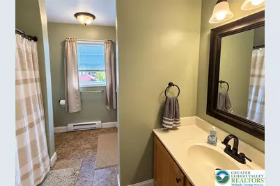 235 S 2nd Street, Bangor, PA 18013 - Photo 9
