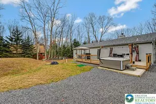 225 Eliot Ln, Penn Forrest, PA 18210 - Photo 25