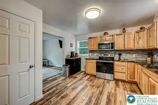 225 Eliot Ln, Penn Forrest, PA 18210 - Photo 7