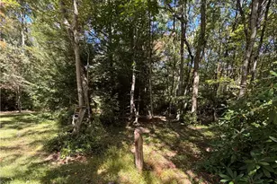241 Smith Rd, Jim Thorpe, PA 18229 - Photo 9