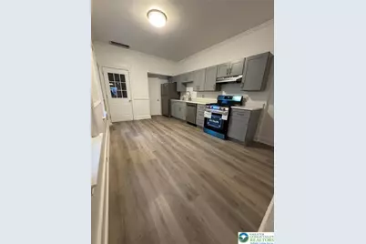915 W Washington Street, Allentown City, PA 18102 - Photo 7
