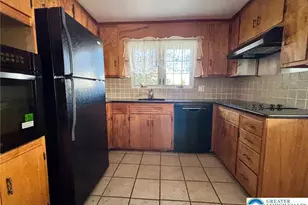 1572 Lois Ln, Bethlehem City, PA 18018 - Photo 9
