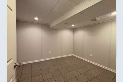 1572 Lois Lane, Bethlehem City, PA 18018 - Photo 21