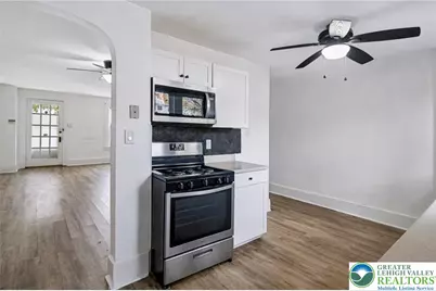 728 Hawthorne Road, Bethlehem, PA 18018 - Photo 7