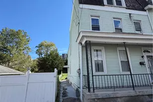 713 W Laurel Blvd, Pottsville, PA 17901 - Photo 1