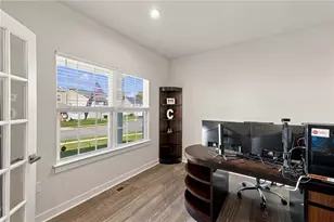 3655 Sweet Meadow Ct, Lower Macungie Township, PA 18062 - Photo 15