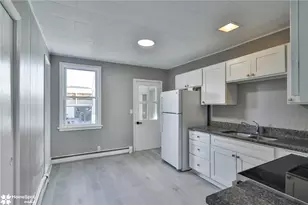 514 W Berwick St, Easton, PA 18042 - Photo 9