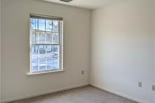1017 Devonshire Rd, Allentown City, PA 18103 - Photo 13