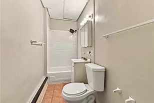 114 8th St, Allentown City, PA 18101 - Photo 47