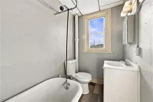 114 8th St, Allentown City, PA 18101 - Photo 35
