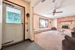 2507 Alpine Dr, Lower Saucon Township, PA 18055 - Photo 5