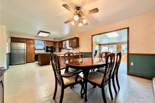 2507 Alpine Dr, Lower Saucon Township, PA 18055 - Photo 17