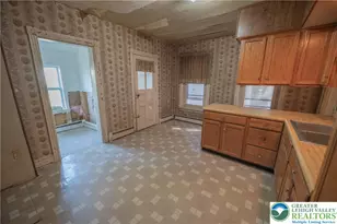 335 Broad St, Emmaus Boro, PA 18049 - Photo 5