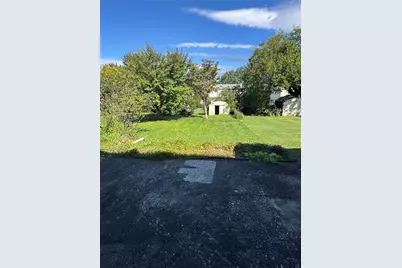 5661 Greens Drive, Lower Macungie Township, PA 18106 - Photo 25