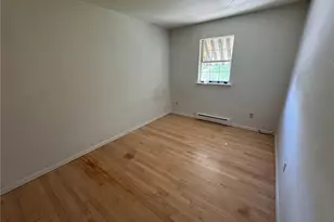 5661 Greens Dr, Lower Macungie Township, PA 18106 - Photo 19