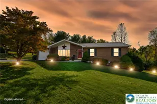 7005 Dogwood Cir, Washington Township, PA 18080 - Photo 3