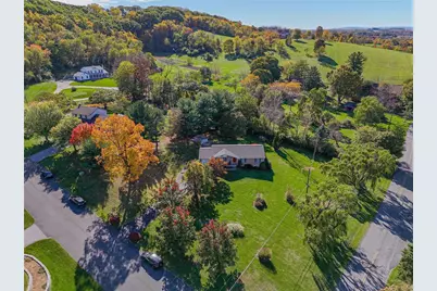 7005 Dogwood Circle, Washington Township, PA 18080 - Photo 5
