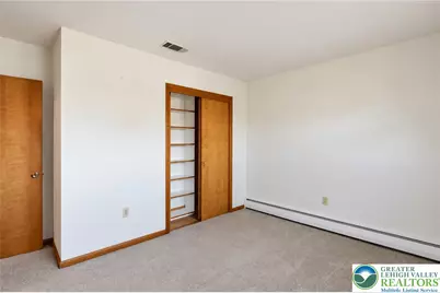 425 W Vine Street, Fleetwood, PA 19522 - Photo 17