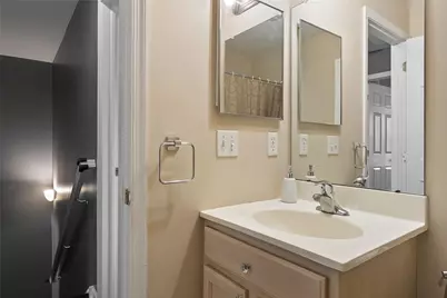 5507 Stonecroft Lane, Lower Macungie Township, PA 18106 - Photo 37