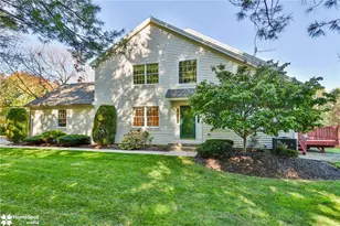 2841 Hope Ridge Dr, Easton, PA 18045 - Photo 1