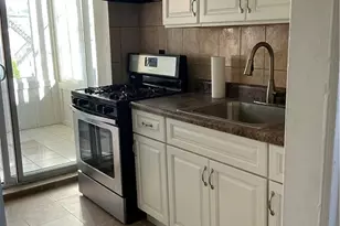 19 S Madison St, Allentown City, PA 18102 - Photo 3