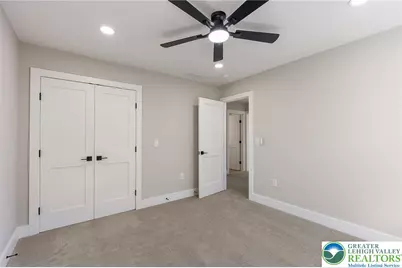 1250 7th Street, North Catasauqua Bor, PA 18032 - Photo 33