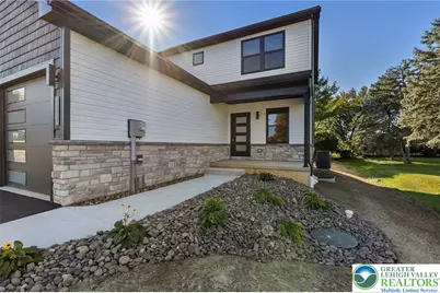 1250 7th Street, North Catasauqua Bor, PA 18032 - Photo 3