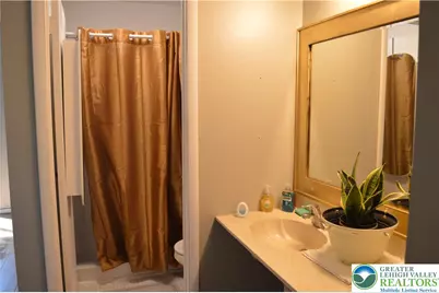 1575 Creekside Road #A20, Whitehall Township, PA 18052 - Photo 13