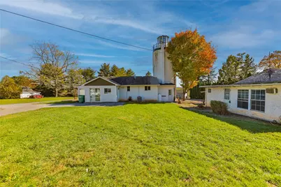 5622 E Texas Road, Lower Macungie Township, PA 18062 - Photo 3