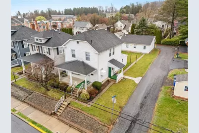 207 North Green Street, Nazareth Borough, PA 18064 - Photo 1
