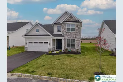 7049 Oak Lane, East Allen Township, PA 18014 - Photo 1