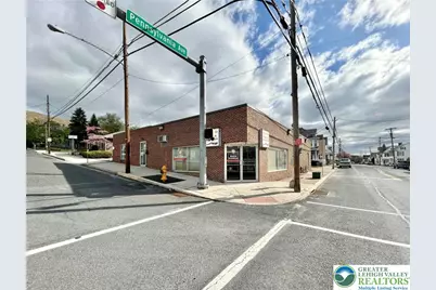 2 Robinson Avenue, Pen Argyl Boro, PA 18072 - Photo 1