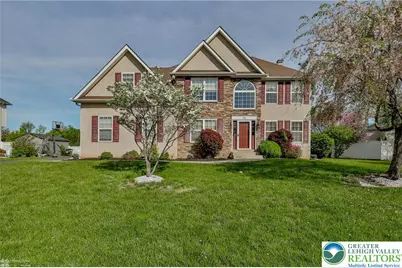 909 Heather Lane, Easton, PA 18040 - Photo 1