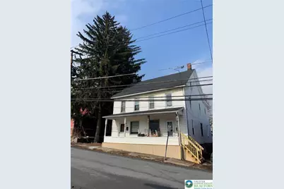 527 Pennsylvania Avenue, Bangor, PA 18013 - Photo 1