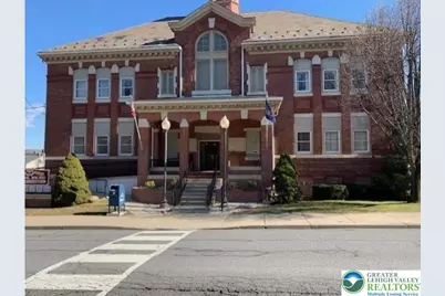 125 S Walnut Street #230, Slatington Boro, PA 18080 - Photo 1