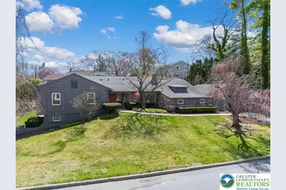 2824 College Drive, Allentown City, PA 18104 - Photo 1