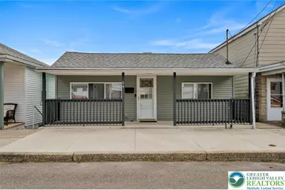 24 W Garibaldi Avenue, Nesquehoning Boro, PA 18240 - Photo 1