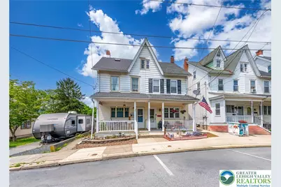642 W Franklin Street, Slatington, PA 18080 - Photo 1
