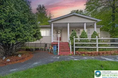 1041 Country Place, Coolbaugh Twp, PA 18466 - Photo 1