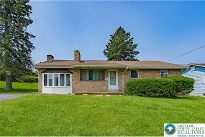 2300 S Poplar Street, Allentown, PA 18103 - Photo 1