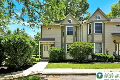 120 Founders Court, Bethlehem Township, PA 18020 - Photo 1