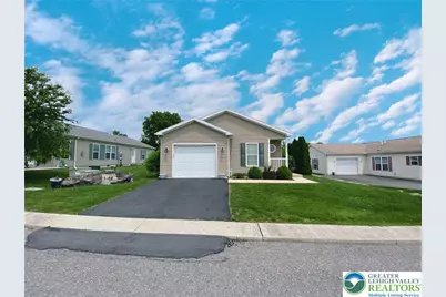 673 Rosecliff Drive, Forks Twp, PA 18040 - Photo 1