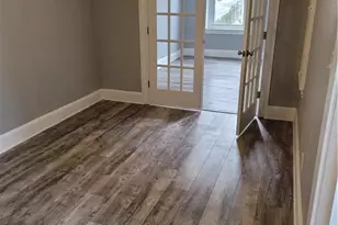 26 S 5th St, Easton, PA 18042 - Photo 5