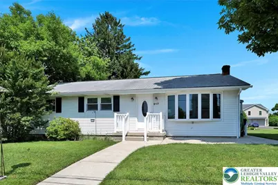 217 2nd Street, Walnutport Boro, PA 18088 - Photo 1