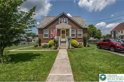 3141 Keystone Street, Bethlehem Township, PA 18020 - Photo 1