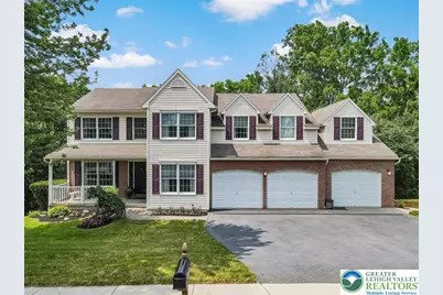 310 Spyglass Hill Road, Bath Boro, PA 18014 - Photo 1